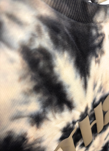 Thryve Tie-Dye Oversized T-Shirt – Streetwear Essential